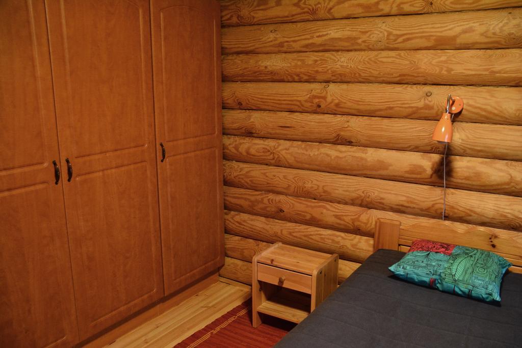 Lomapesä Cottages Pertunmaa Chambre photo