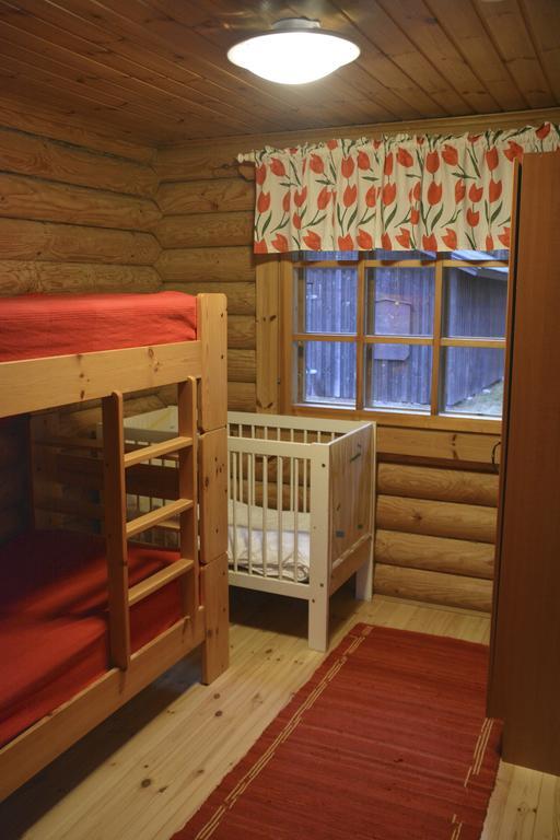 Lomapesä Cottages Pertunmaa Chambre photo
