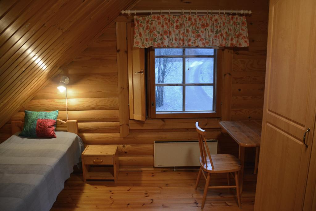 Lomapesä Cottages Pertunmaa Chambre photo
