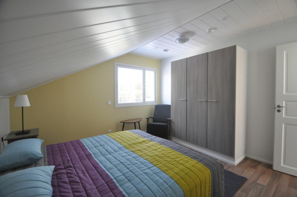 Lomapesä Cottages Pertunmaa Chambre photo