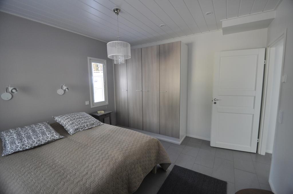 Lomapesä Cottages Pertunmaa Chambre photo