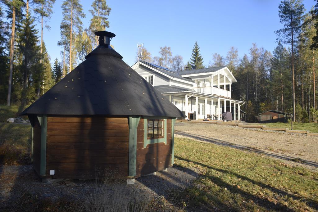 Lomapesä Cottages Pertunmaa Chambre photo