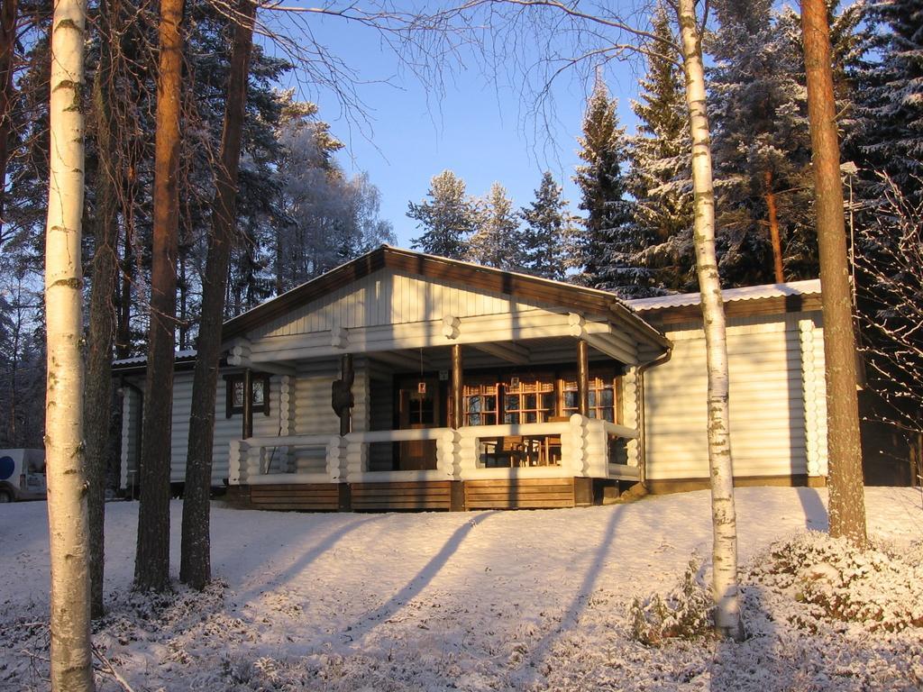 Lomapesä Cottages Pertunmaa Chambre photo